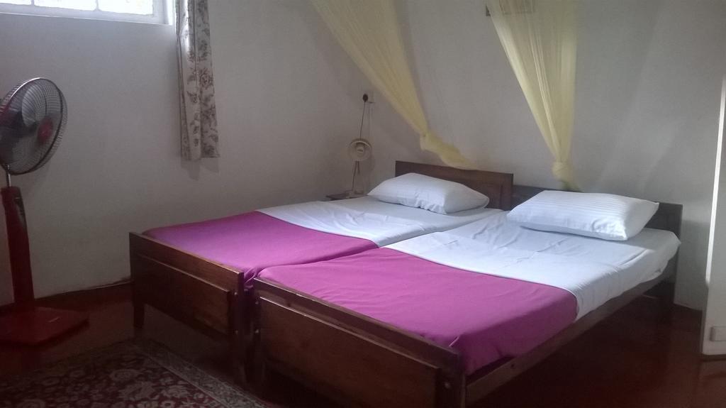 Lake Bungalow Otel Kandy Dış mekan fotoğraf